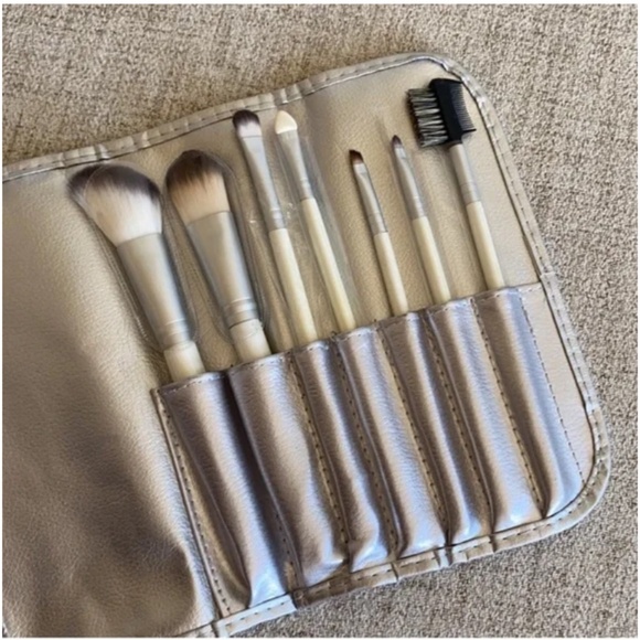 Sephora Other - 🪞 NWT Set 7 piece makeup brush glam set with silver roll up pouch